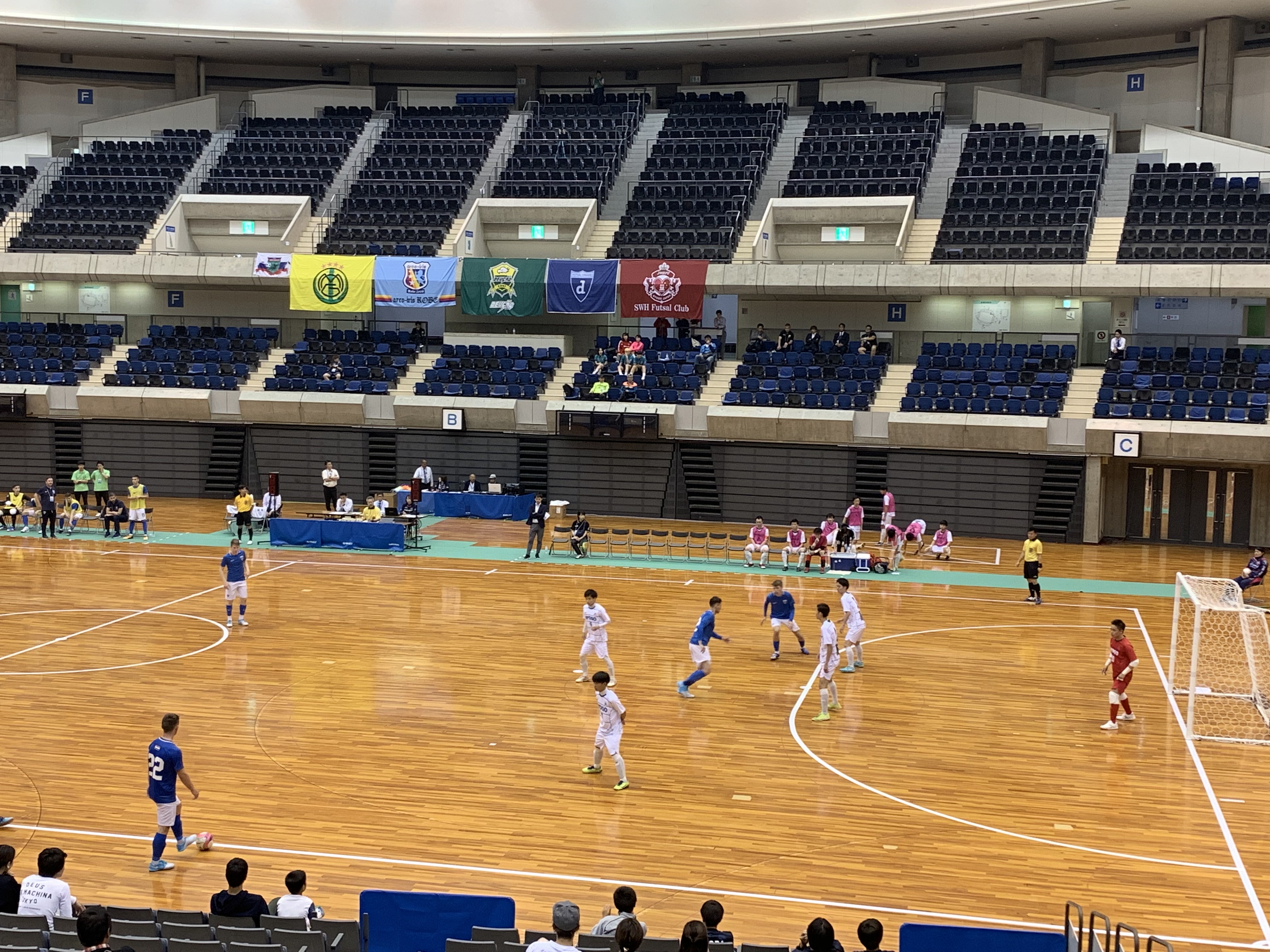 初フットサル観戦 投稿 大阪 八尾市 フットサル ノア フットサルステージ久宝寺